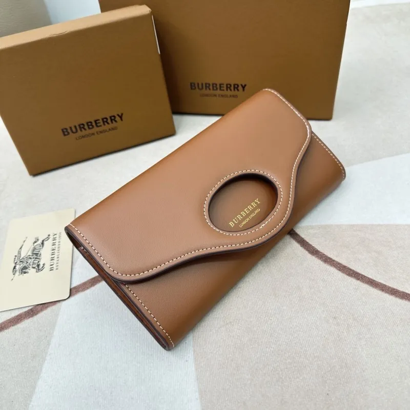 Alternative view of Burberry Wallets-15