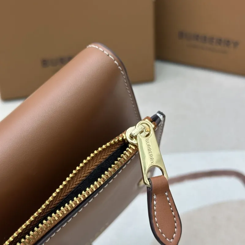 Burberry Wallets-16 - Image 9