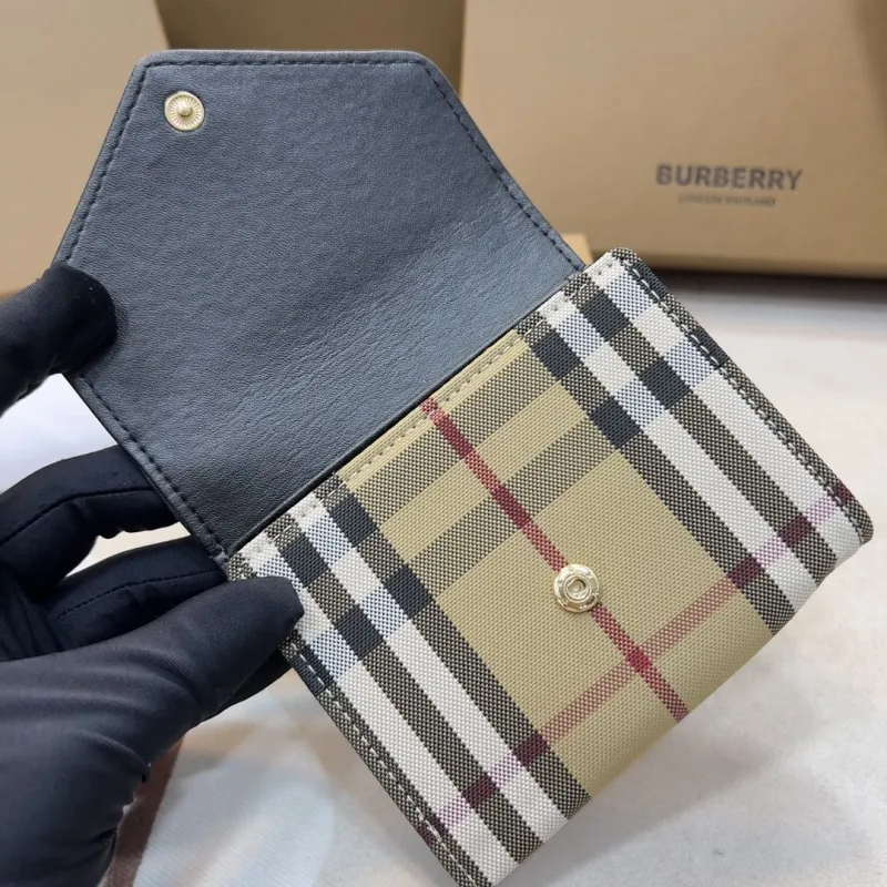 Burberry Wallets-26 - Image 7