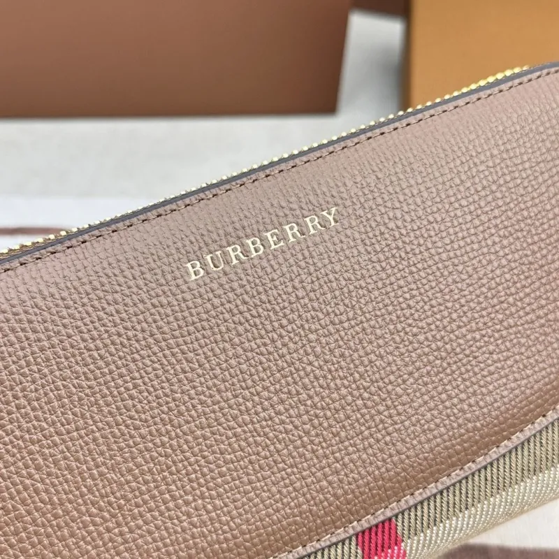 Burberry Brown Zip Around Wallet 3341 - Image 4