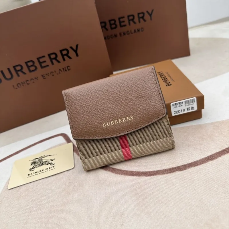 Burberry Brown Short Wallet 2601