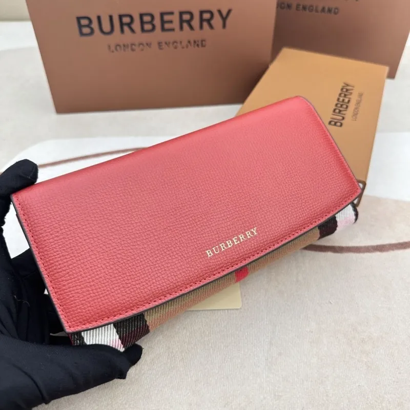 Alternative view of Burberry Red Long Wallet 3957