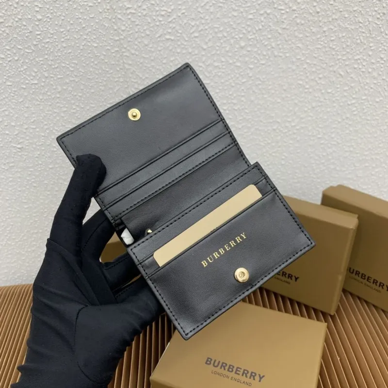 Burberry Black Leather Bifold Wallet - Image 8