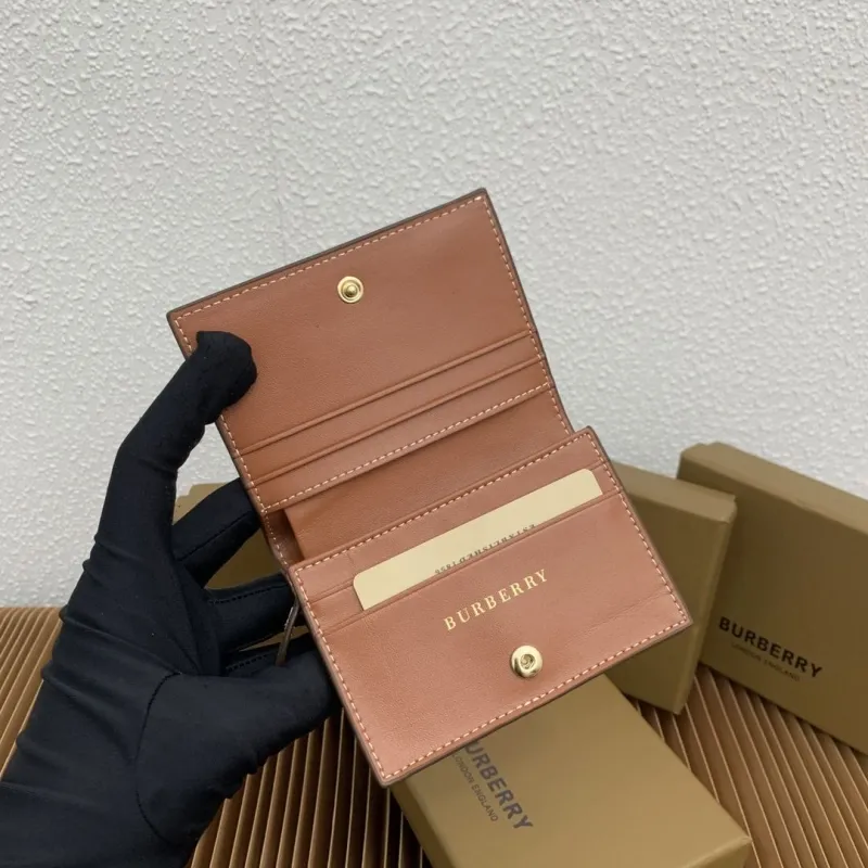 Burberry Tan Leather Compact Wallet 58 - Image 7