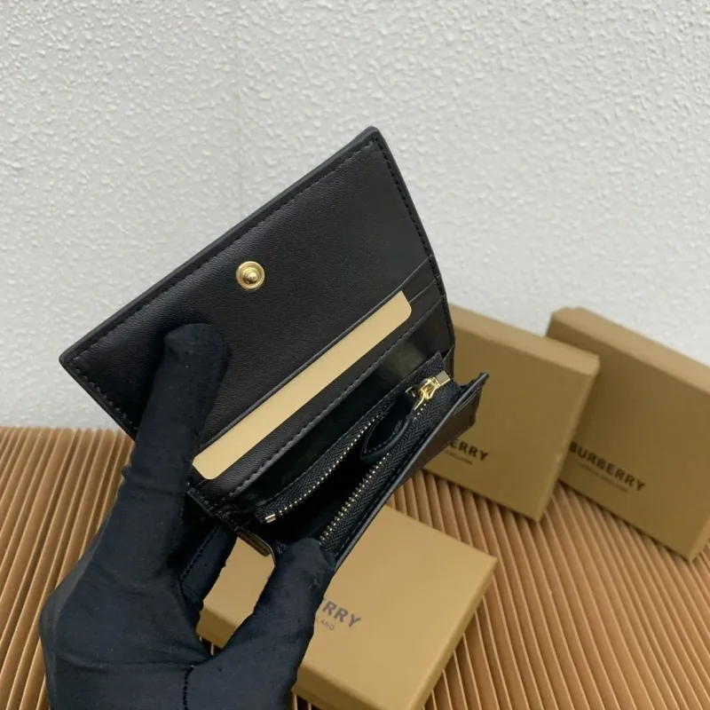 Burberry Vintage Check Bifold Wallet 59 - Image 8
