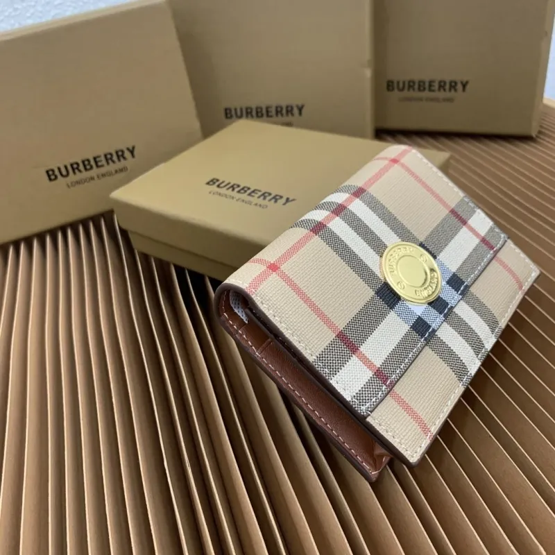 Alternative view of Burberry Vintage Check Compact Wallet