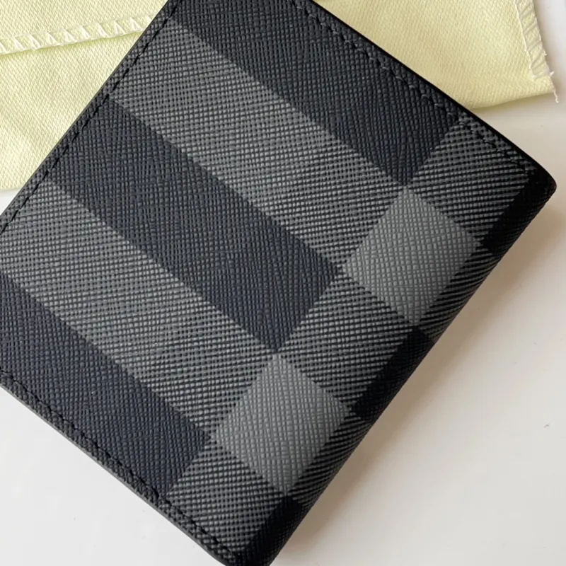 Burberry Black Check Bifold Wallet - Image 4