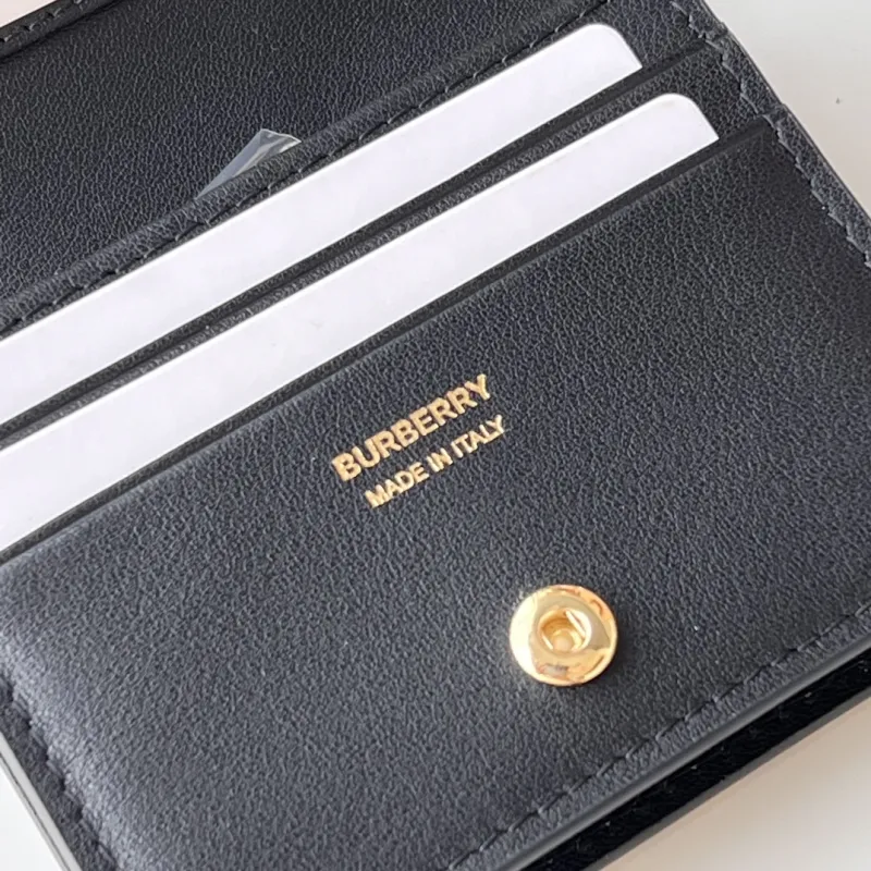 Burberry Vintage Check Small Bifold Wallet - Image 7