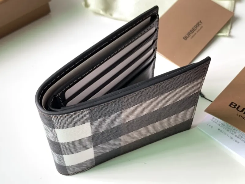 Burberry Signature Check Bifold Wallet 70 - Image 5
