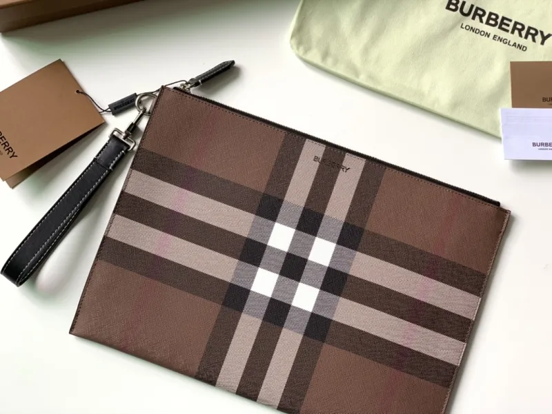 Burberry Classic Check Zip Clutch Bag - Image 4
