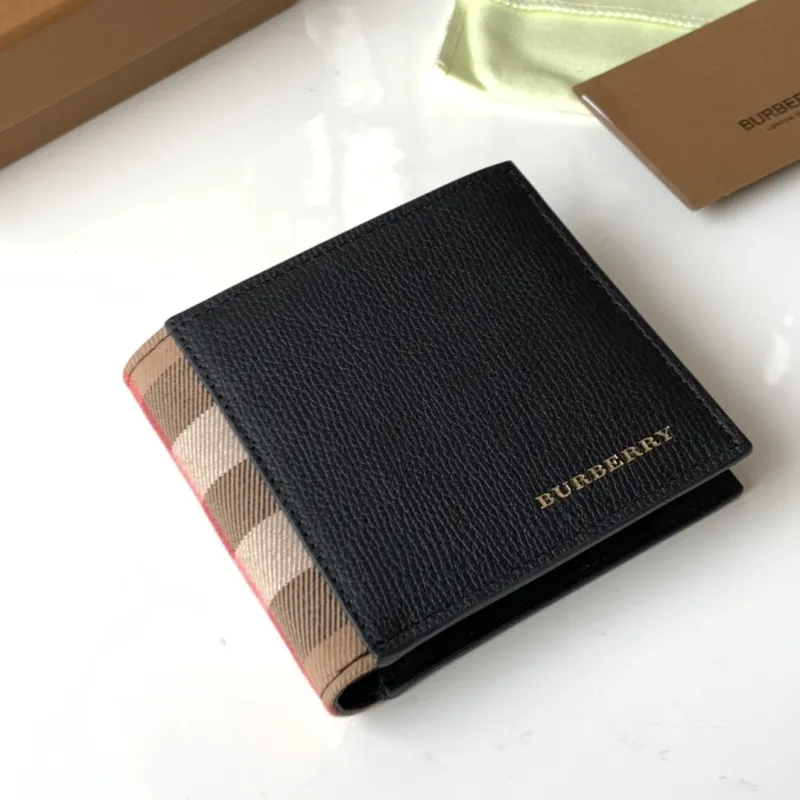 Burberry Black Leather Bifold Wallet - Image 5