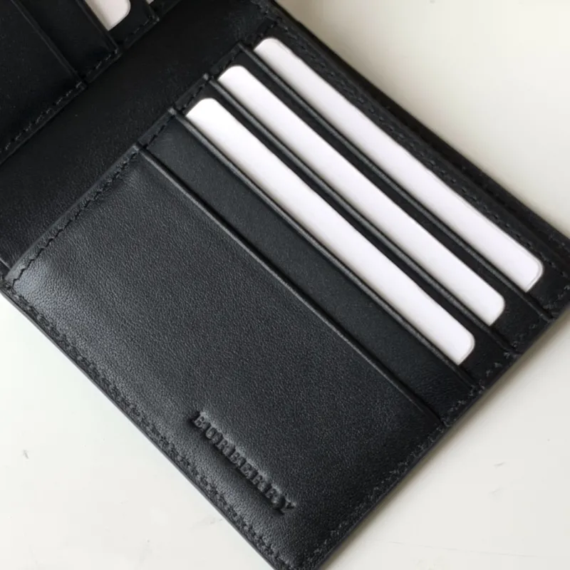 Burberry Black Leather Bifold Wallet - Image 9
