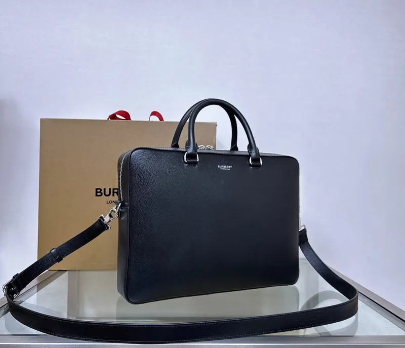 Burberry Men's Black Leather Briefcase - Image 3