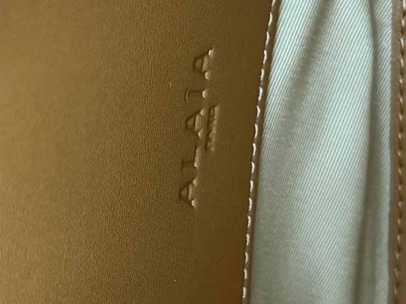 Alternative view of Alaia Top Handle Bags-4