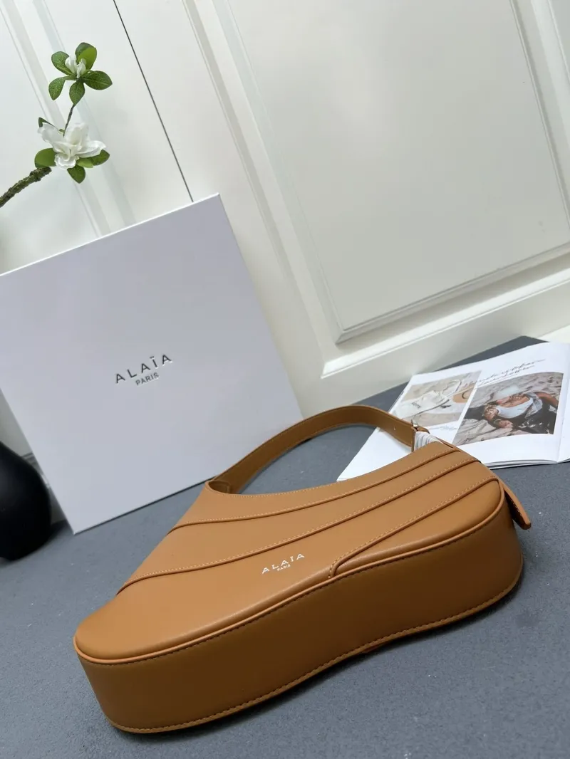Alaia Top Handle Bags-4 - Image 6
