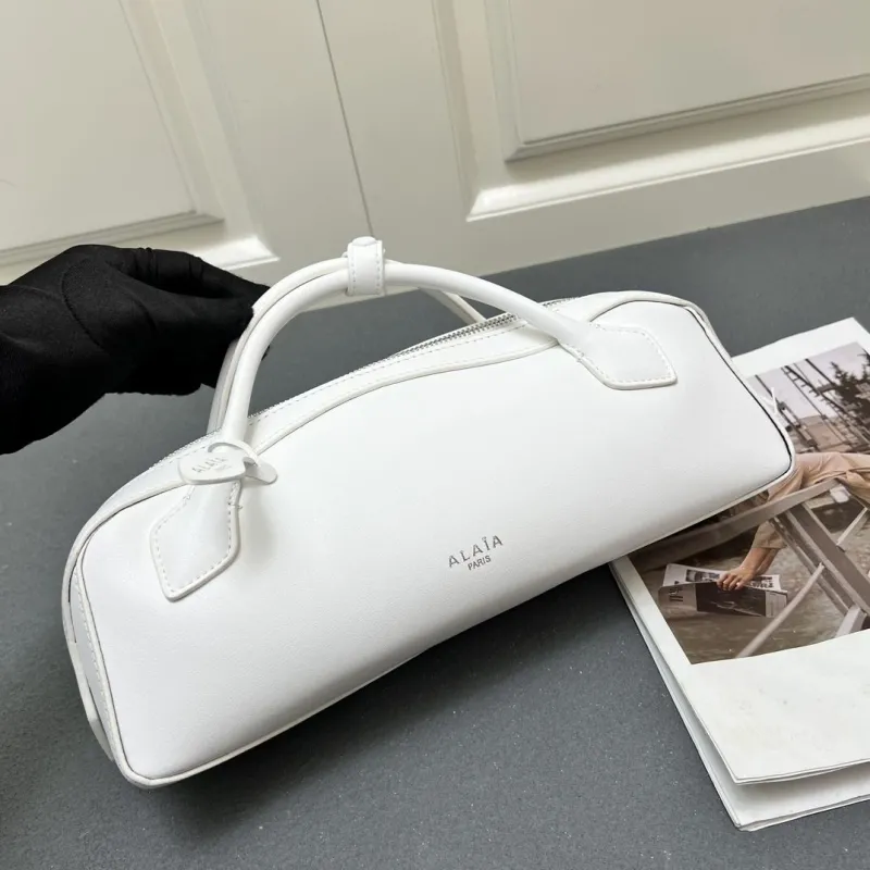 ALAIA White Leather Top Handle Bag - Image 4
