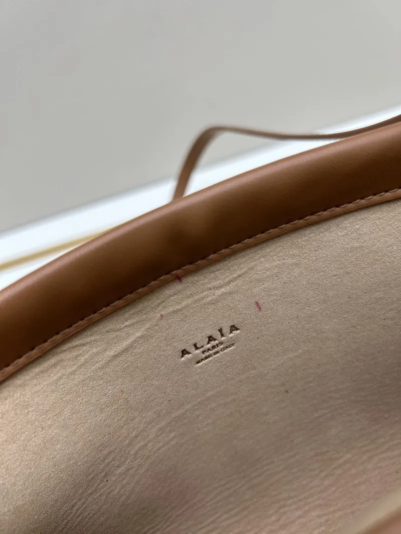 ALAIA Brown Leather Top Handle Crossbody Bag - Image 8