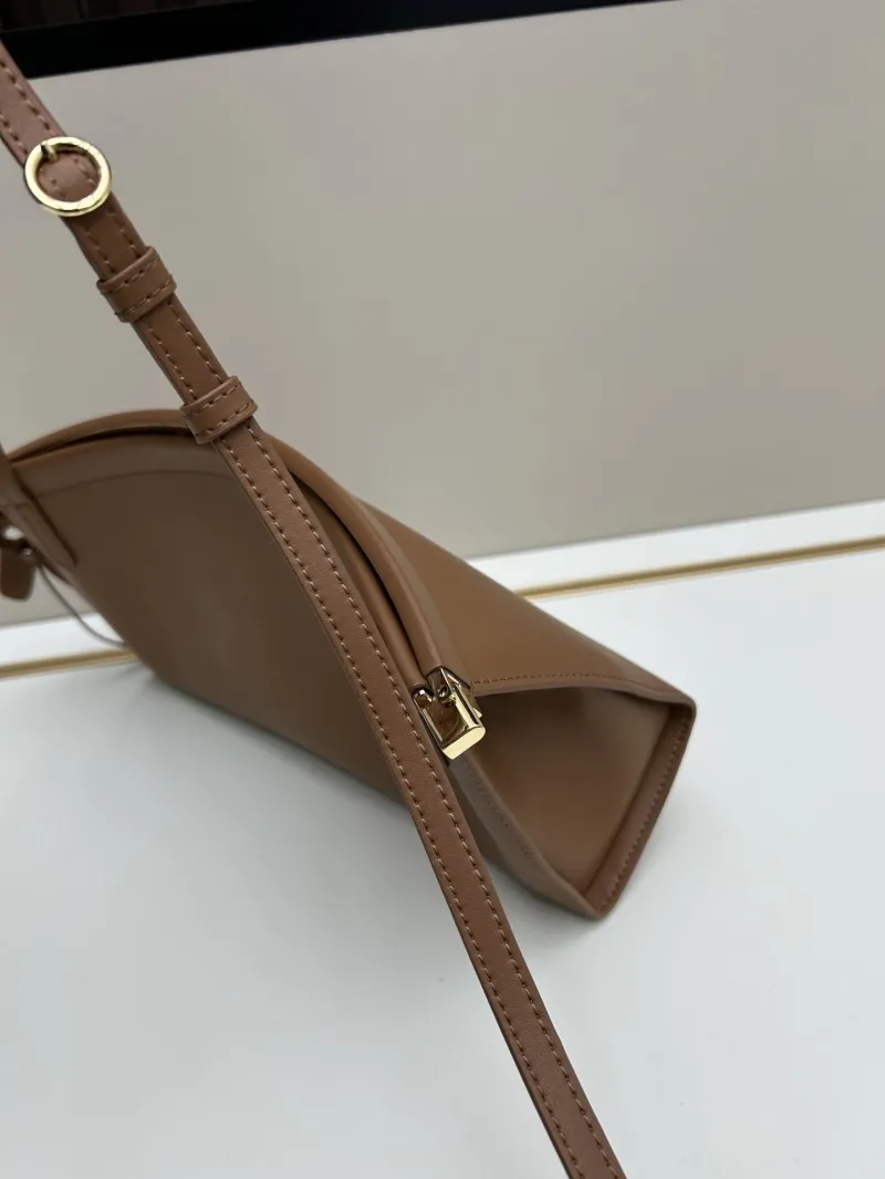 Alaia Top Handle Bags-23 - Image 3