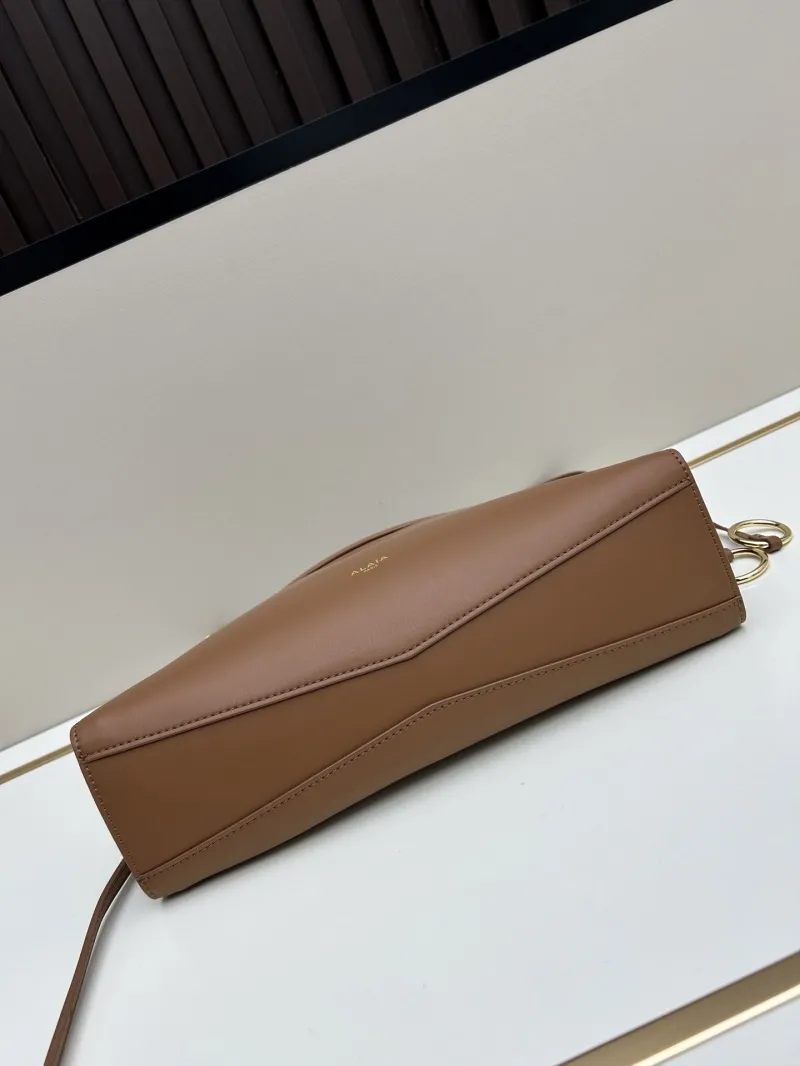 Alaia Top Handle Bags-23 - Image 5