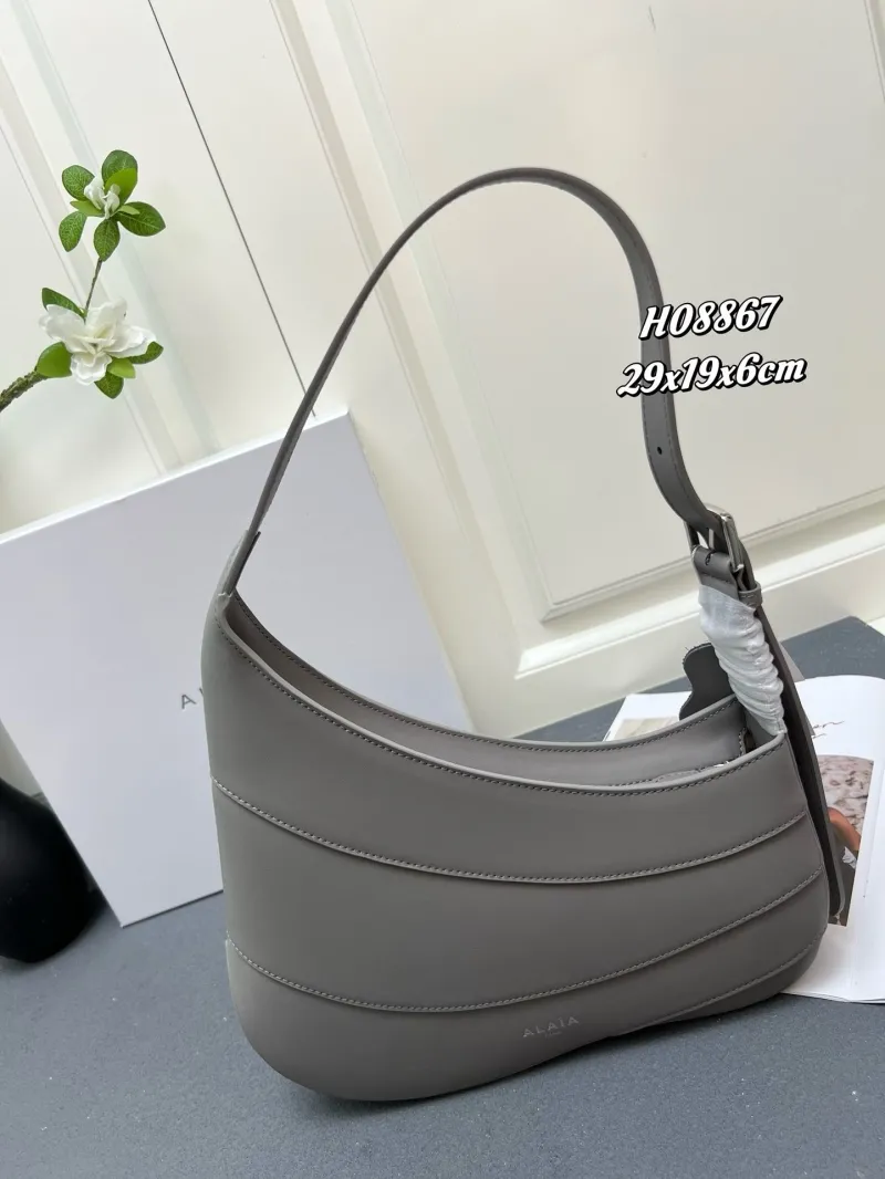 Alaia Top Handle Bags-30