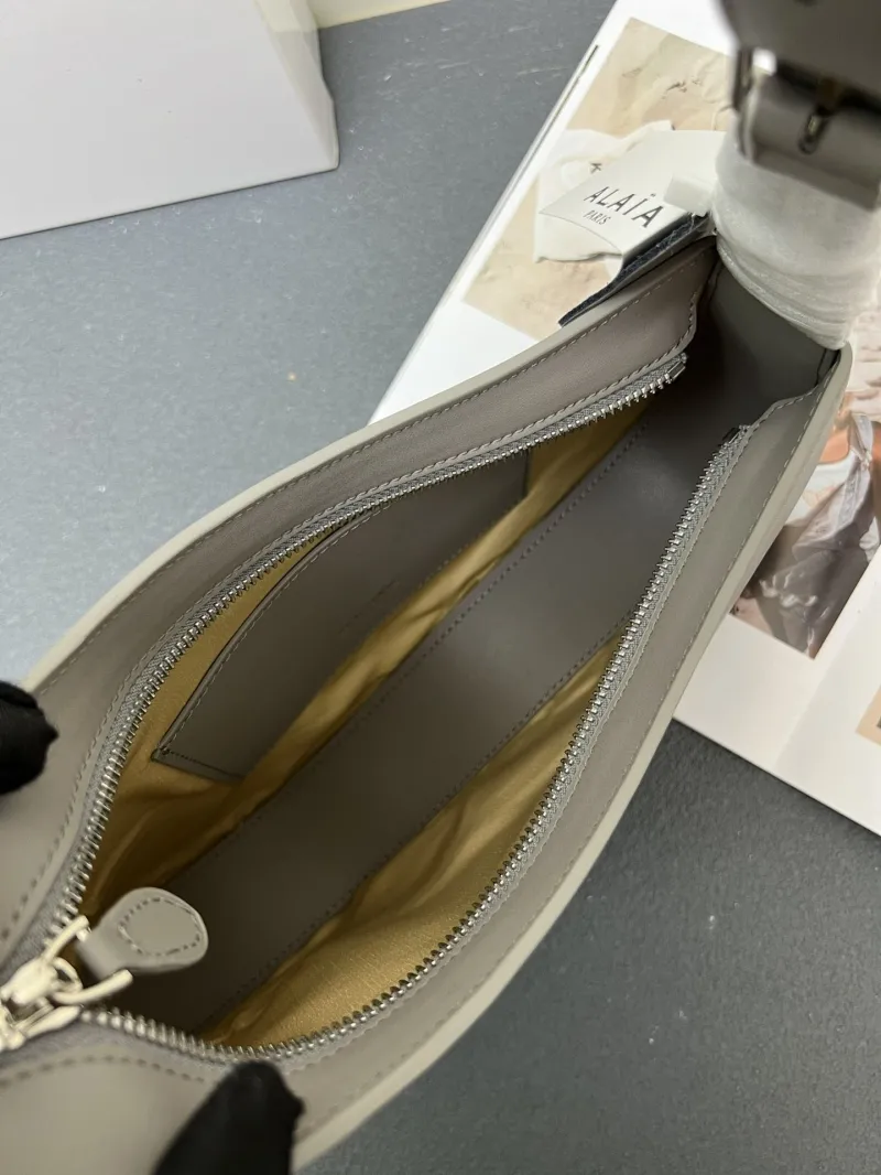 ALAIA Gray Top Handle Hobo Bag H08867 - Image 8