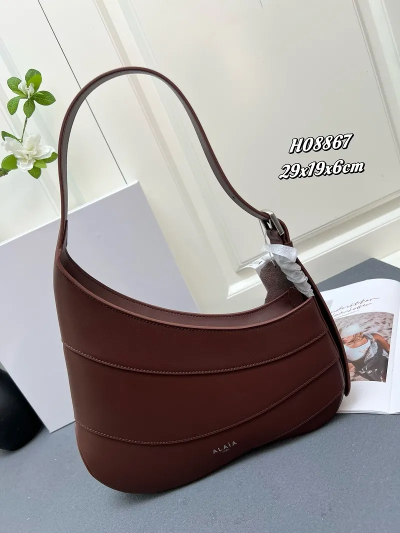 Alaia Top Handle Bags-31