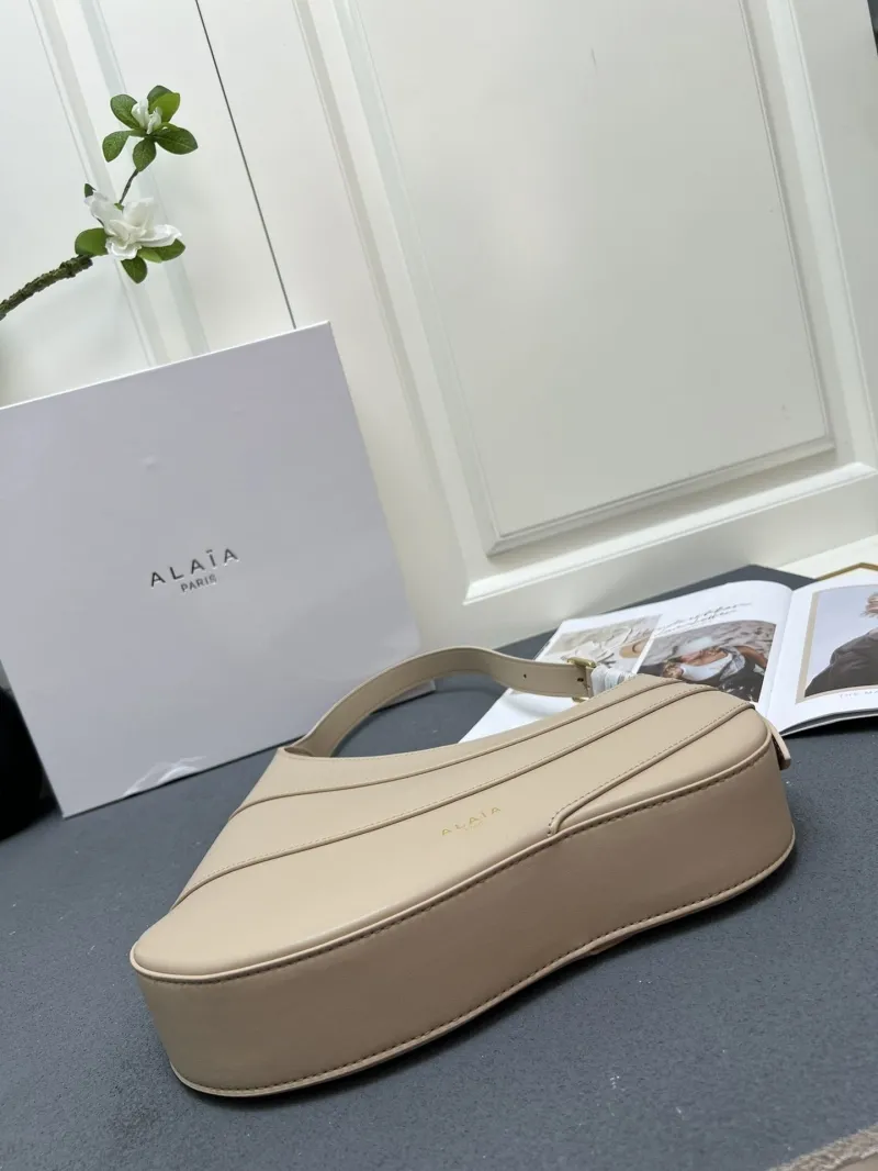 Alaia Top Handle Bags-32 - Image 5