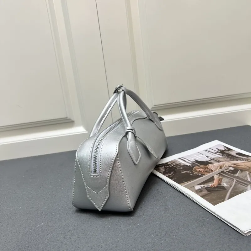 Alaia Silver Top Handle Bag - Image 3