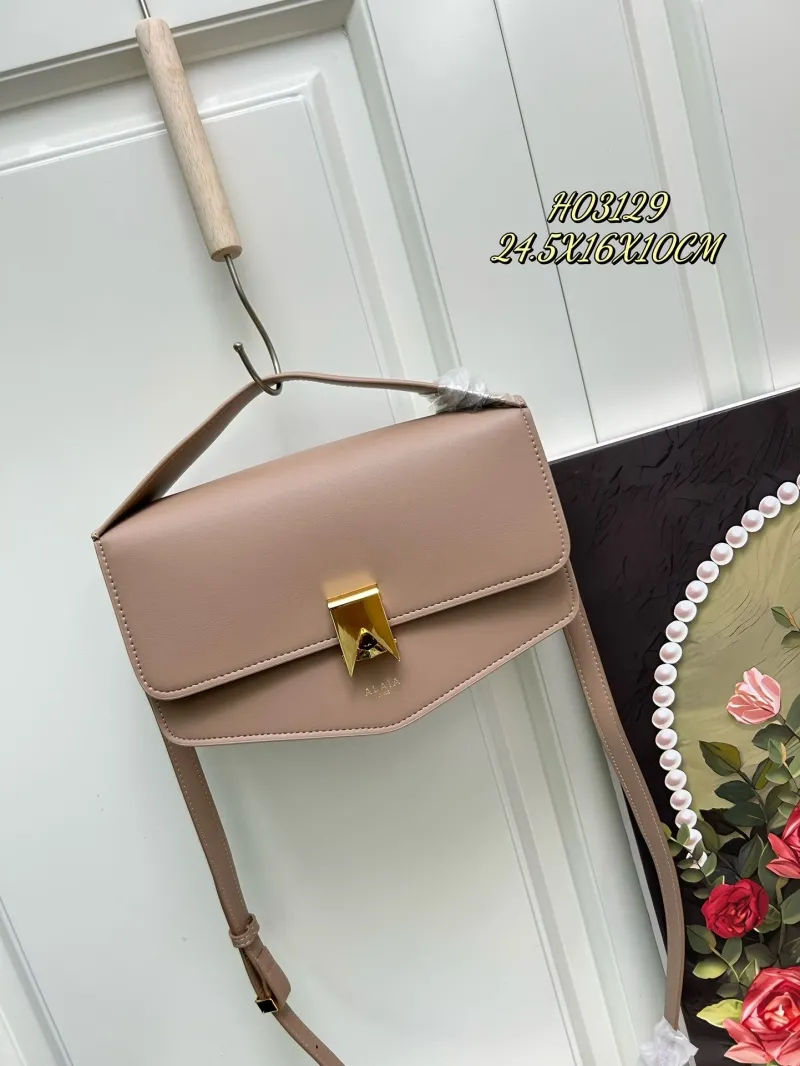 Alaia Top Handle Bags-39