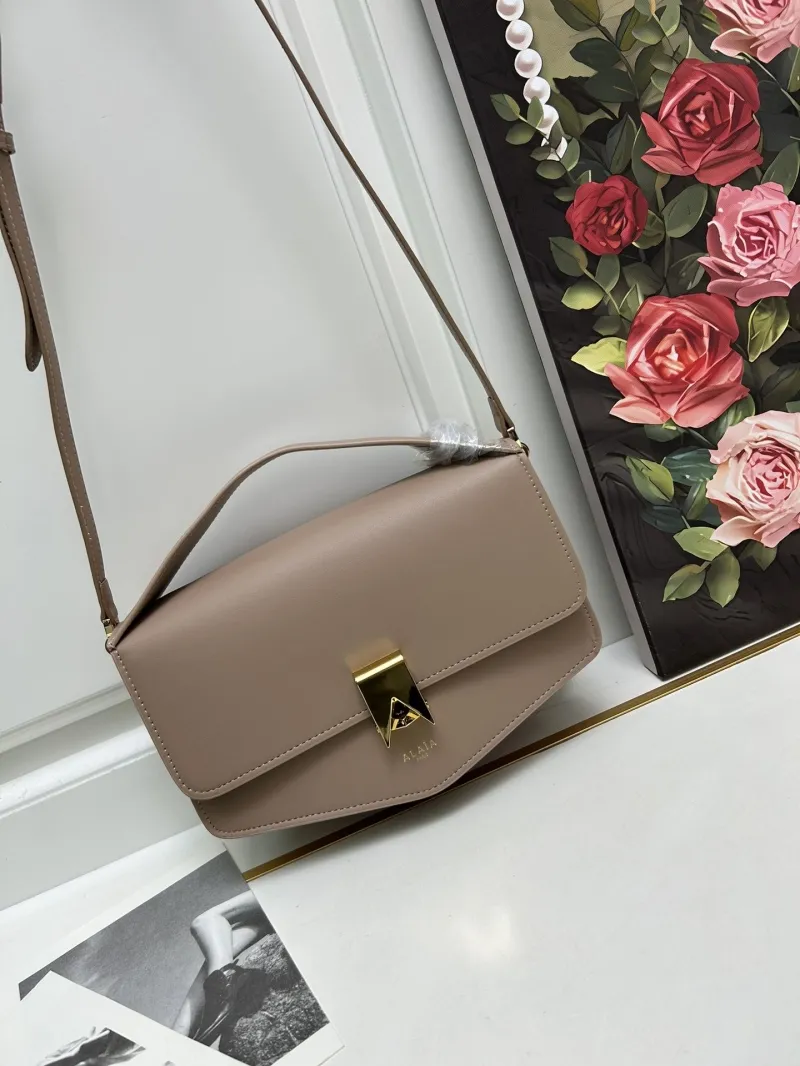 Alaia Top Handle Bags-39 - Image 3