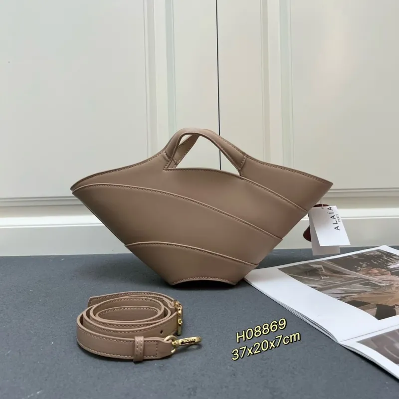 Alaia Shopping Bags-9 - Image 4
