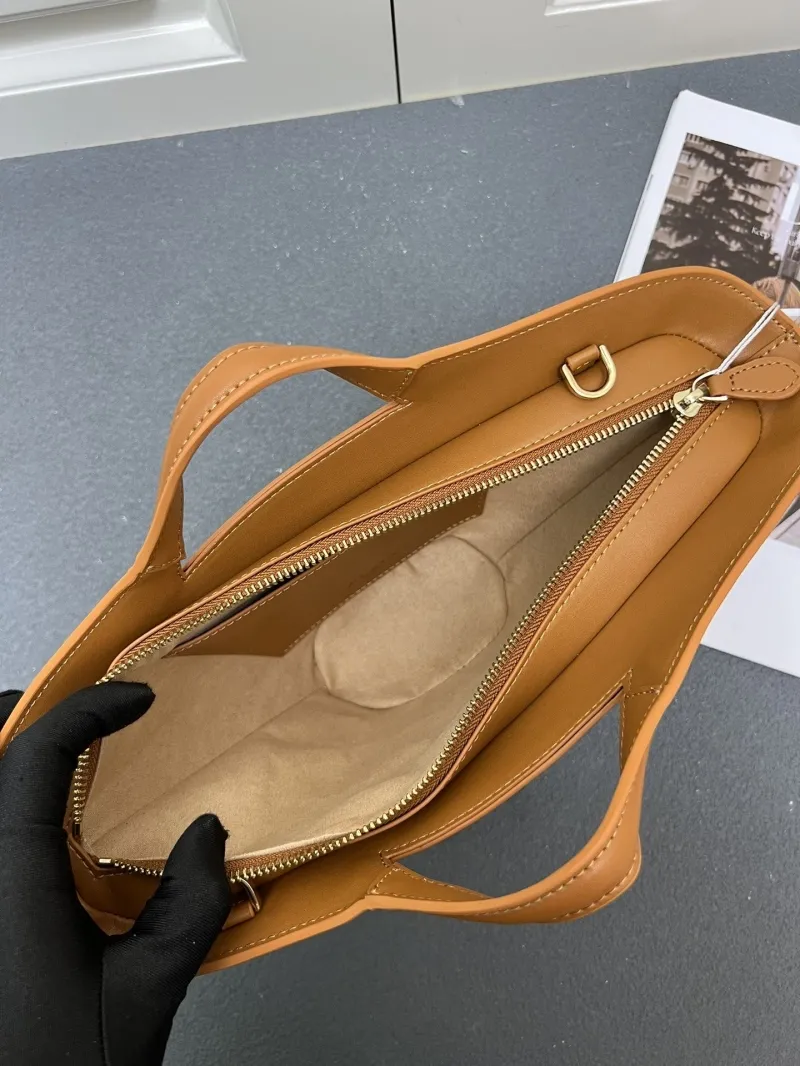 Alaia Shopping Bags-13 - Image 10
