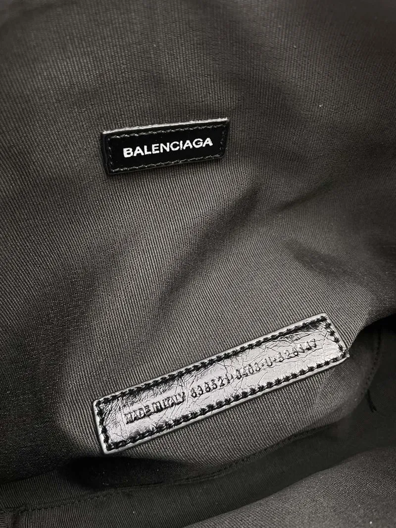 Balenciaga Black Shoulder Bag 9005 29cm - Image 9