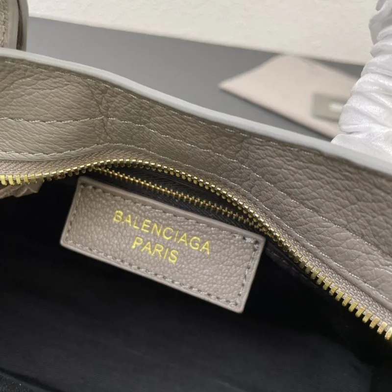 Balenciaga Classic City Medium Gray Leather Handbag Medium Size - Image 9