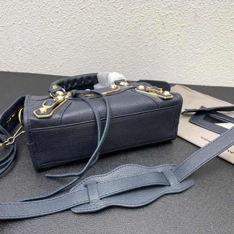 Balenciaga Small 24cm Navy Classic City Shoulder Bag - Image 7