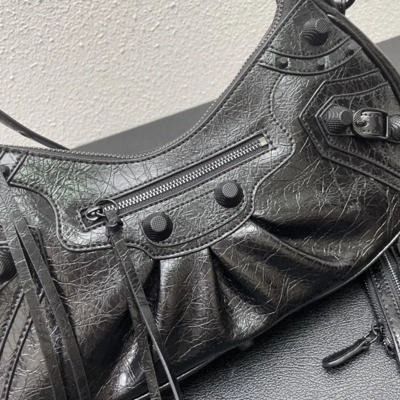 Balenciaga Black Classic City Shoulder Bag - Image 4