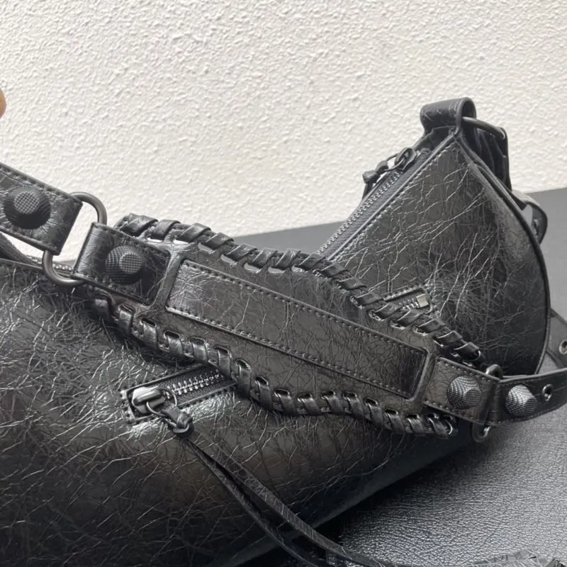 Balenciaga Black Classic City Shoulder Bag - Image 6