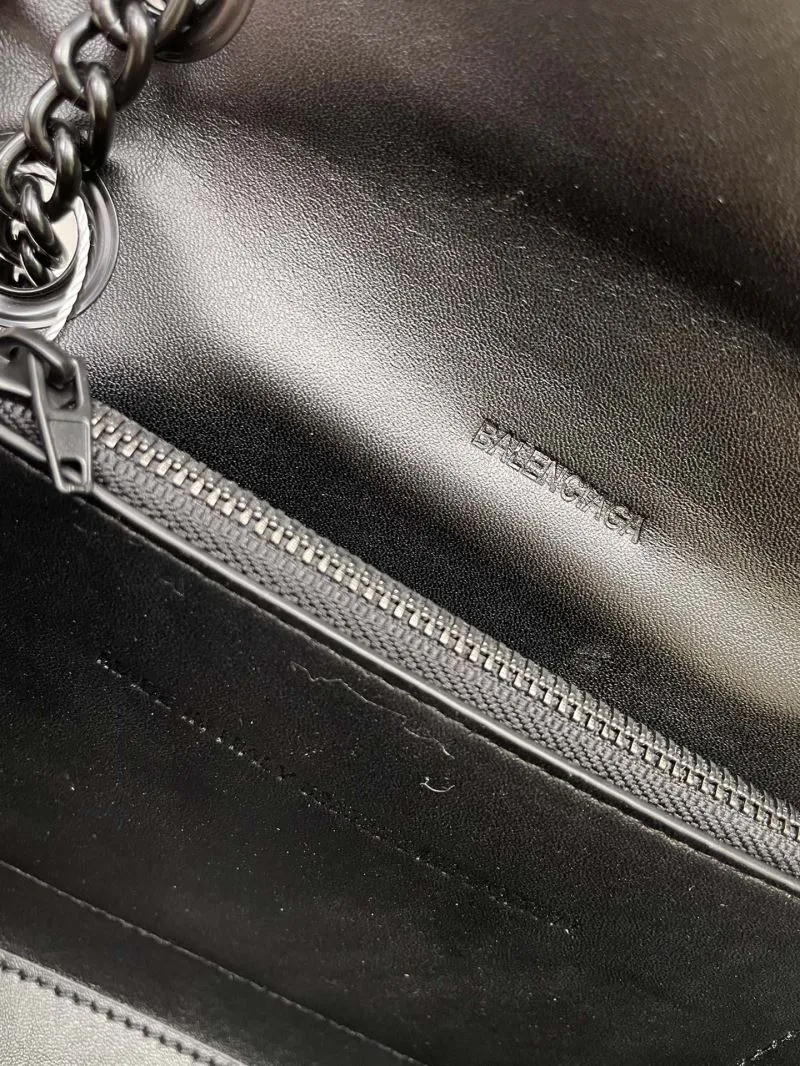 Balenciaga Black Hourglass Chain Shoulder Bag 8911 - Image 9