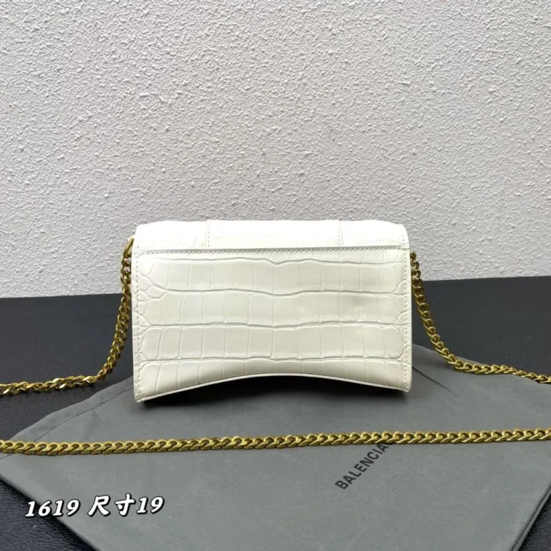 Alternative view of Balenciaga Hourglass Bags-27