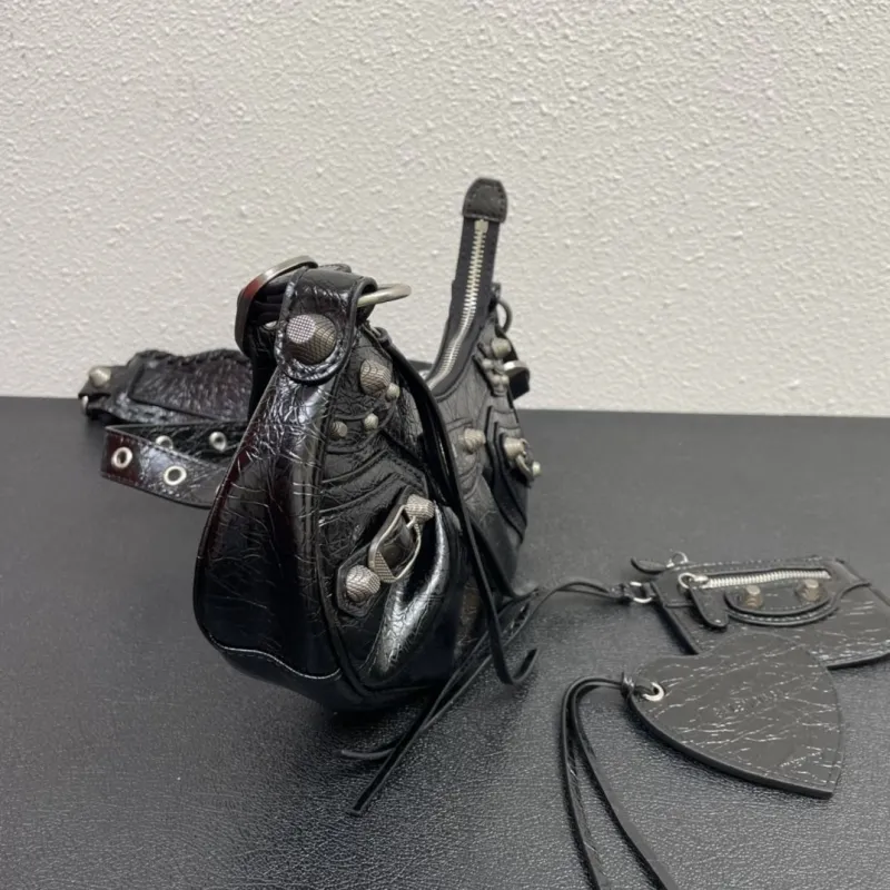 Balenciaga Black Mini Shoulder Bag 8085-26cm - Image 4