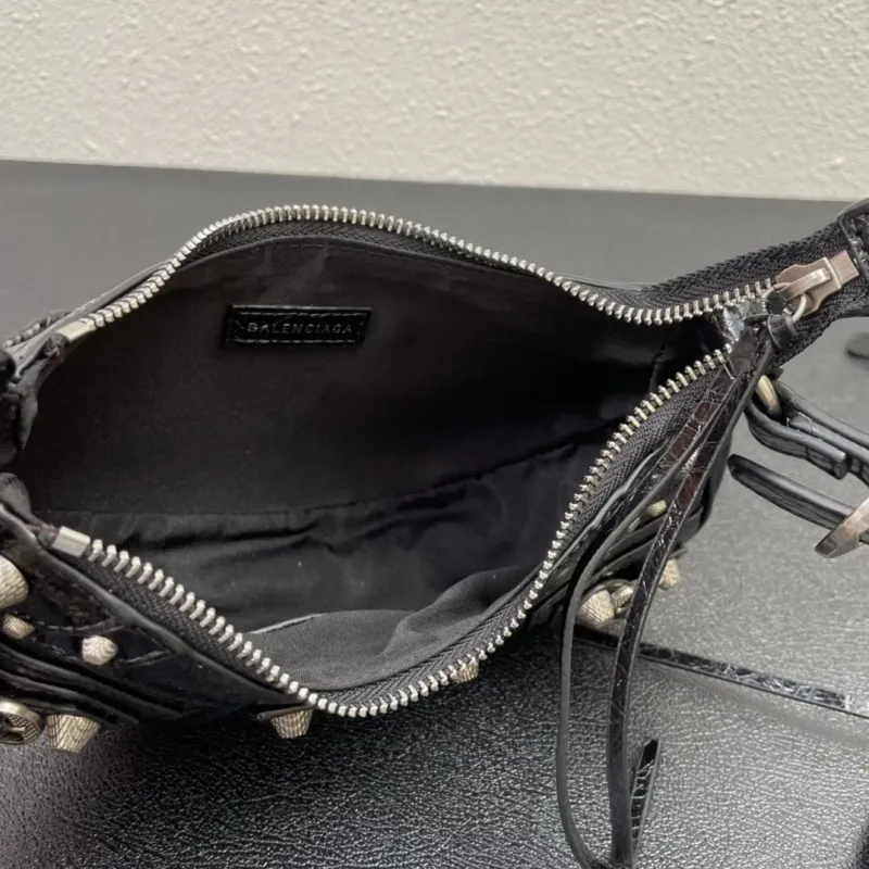 Balenciaga Black Mini Shoulder Bag 8085-26cm - Image 8