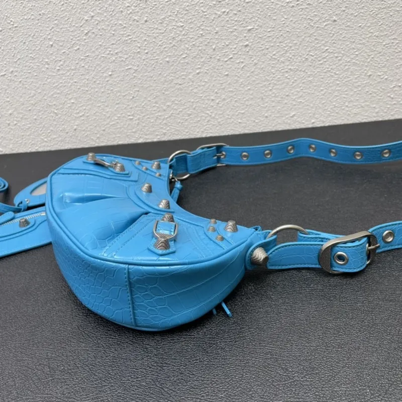Balenciaga Blue Shoulder Bag 8081 Size 26cm - Image 6