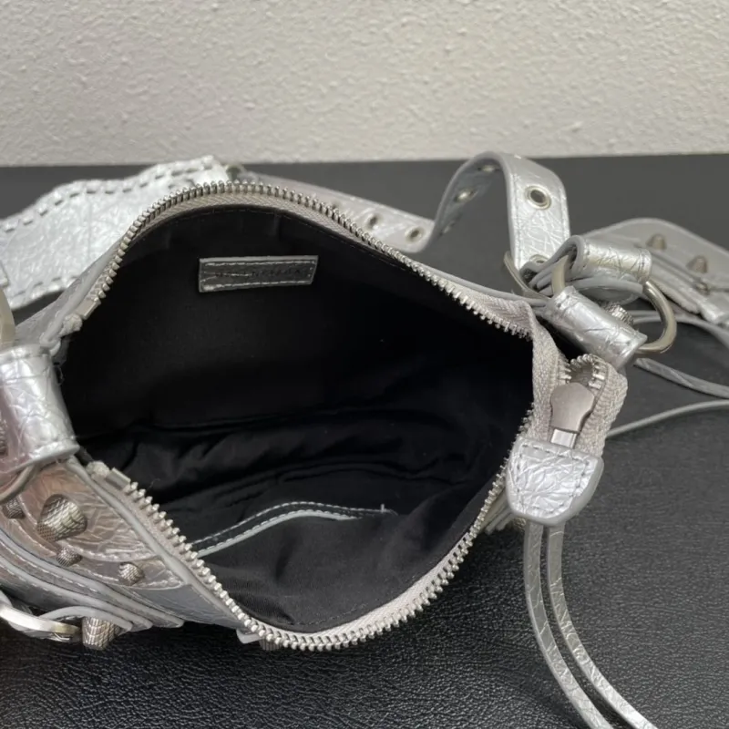 Balenciaga Silver Crossbody Bag 8085 - Image 8