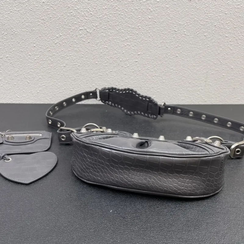 Balenciaga Gray Crocodile Satchel Bag 8081 Size 26cm - Image 7