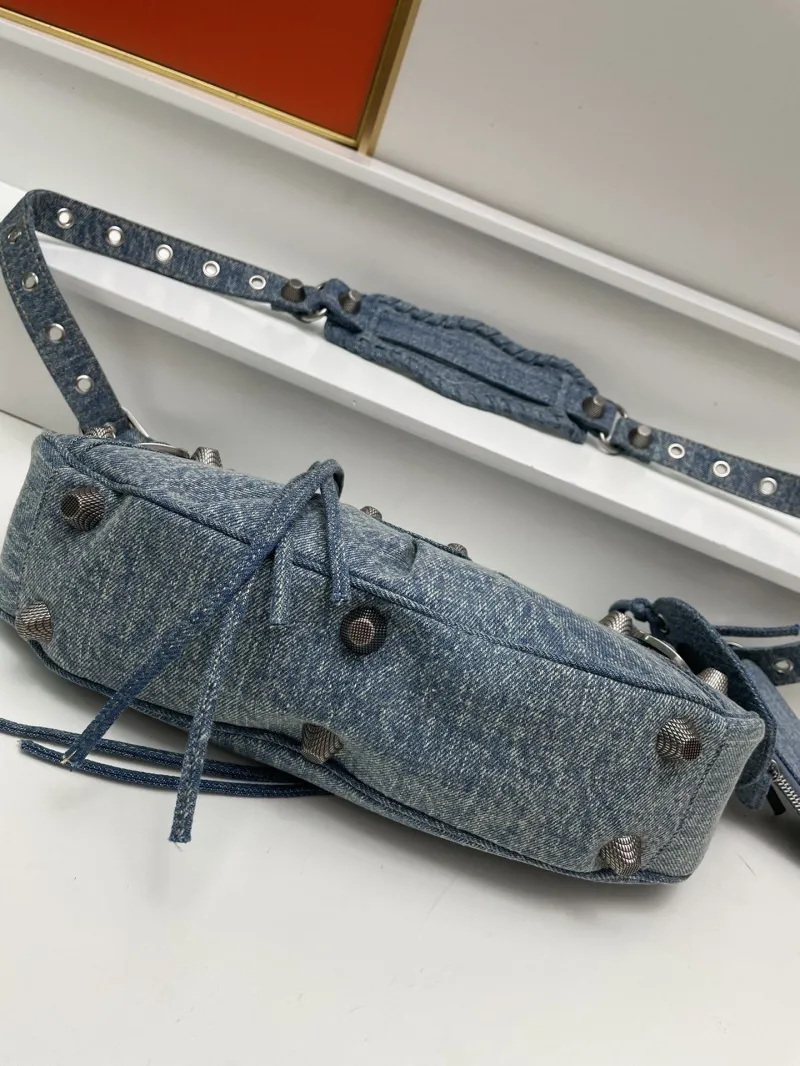 Balenciaga Denim Shoulder Bag Large 33cm 8081 - Image 4