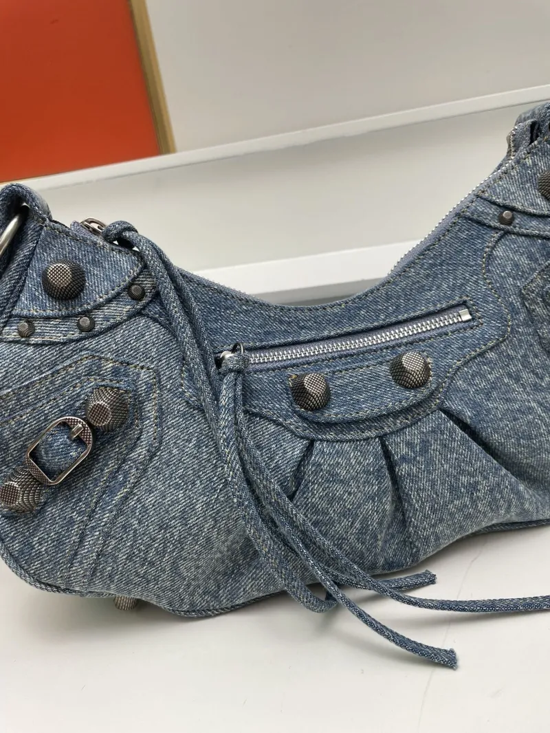 Balenciaga Denim Shoulder Bag Large 33cm 8081 - Image 6