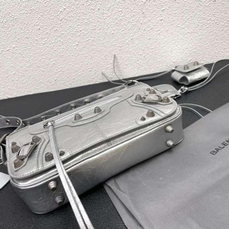 Balenciaga Silver Crossbody Satchel Bag 9002 26cm - Image 7