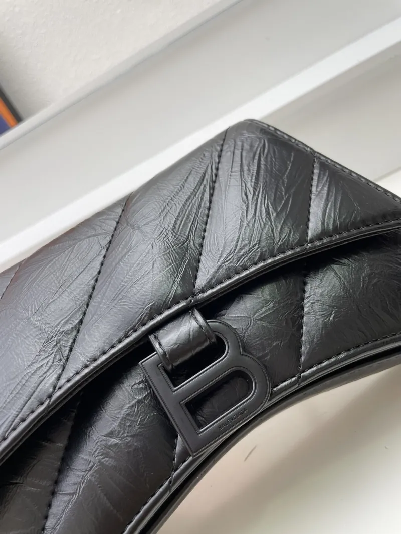 Balenciaga Mini Black Crossbody Bag 8915 21cm - Image 4