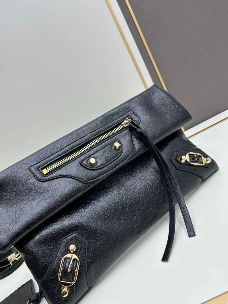 Balenciaga Black Leather Crossbody Satchel Bag 6844 - Image 3