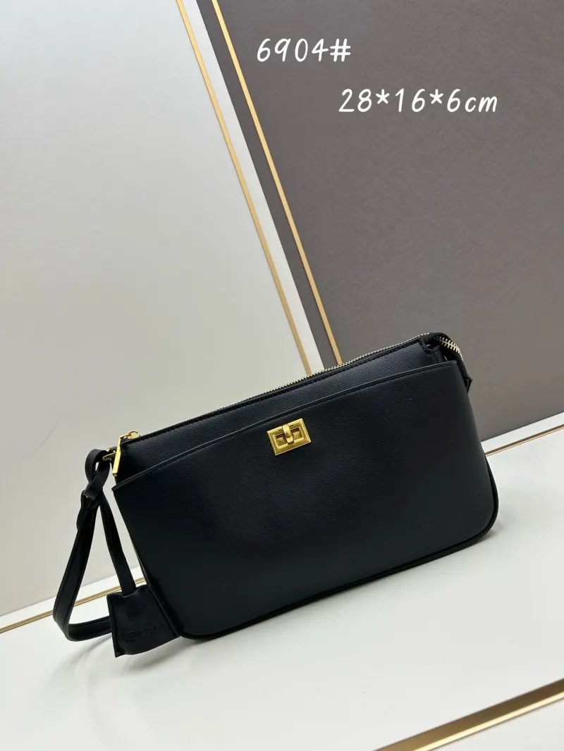 Balenciaga Black Leather Shoulder Bag 6904